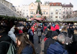 Rizikové skóre PES stouplo o sedm bodů. Zpřísnění musí posoudit vláda